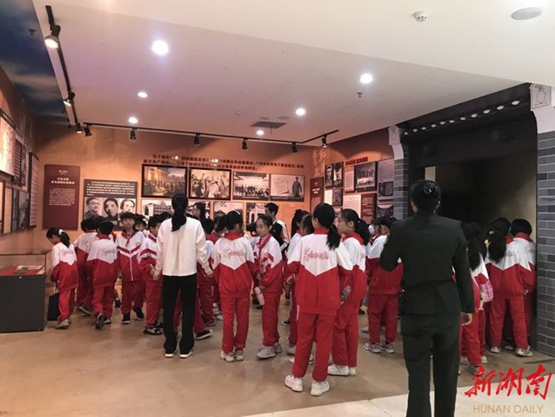 六完小師生風采
