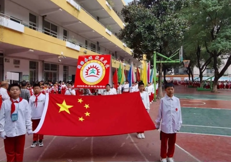 六完小師生風采