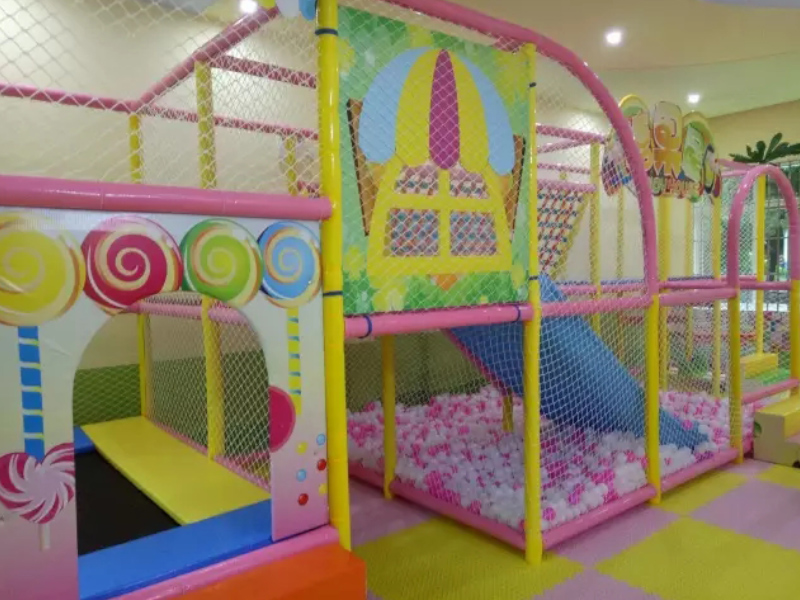 托馬斯幼兒園游樂室照片