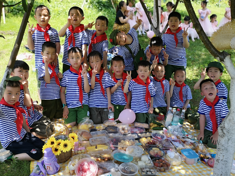 北湖區(qū)貝爾幼稚園戶外野餐