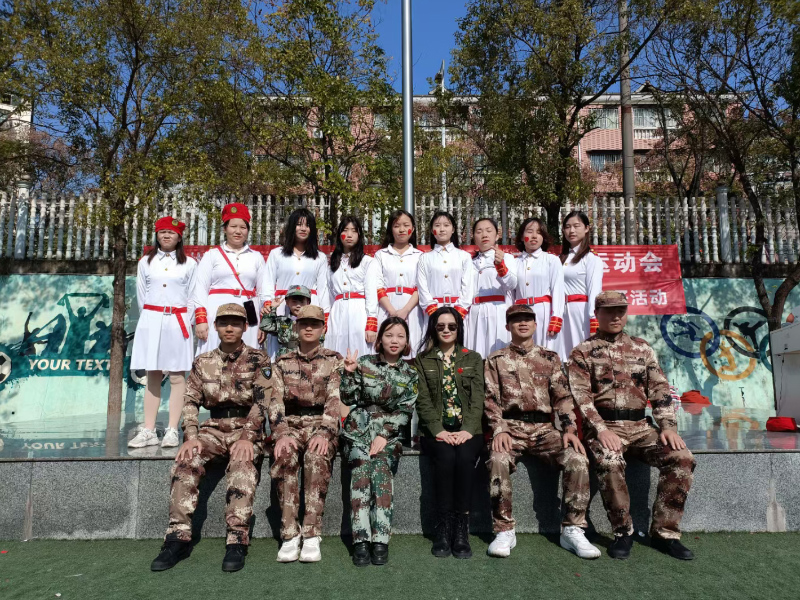 北湖區(qū)貝爾幼稚園特種兵運(yùn)動(dòng)會(huì)合照